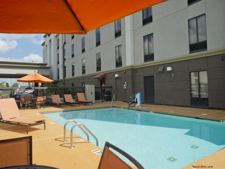 Experience Comfort & Convenience at Hampton Inn Cumming