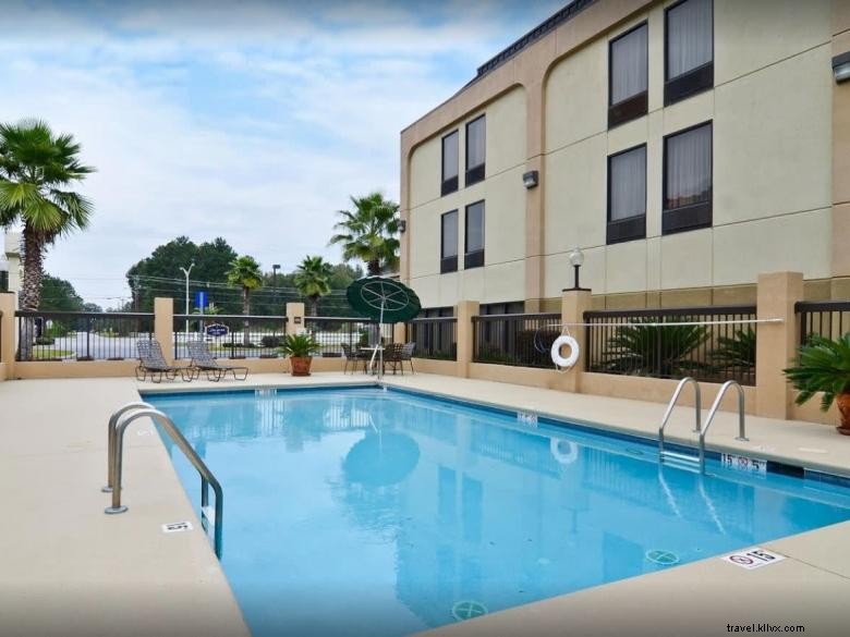 Stay Comfortably at Hampton Inn Savannah‑I‑95, Richmond Hill – Modern Accommodations & Convenient Location