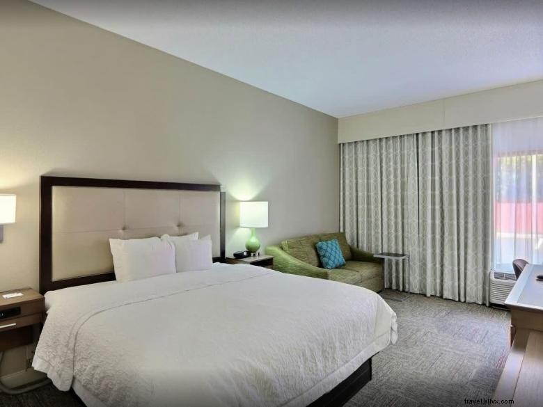 Stay Comfortably at Hampton Inn Savannah‑I‑95, Richmond Hill – Modern Accommodations & Convenient Location