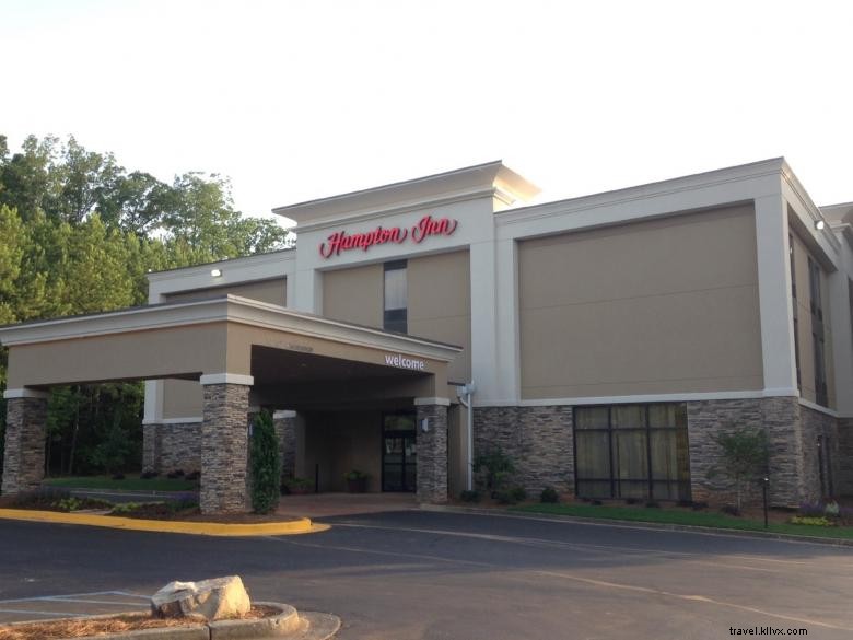 Hampton Inn Cartersville – Newly Renovated Comfort & Convenience