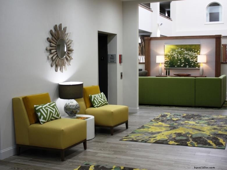 Hampton Inn Cartersville – Newly Renovated Comfort & Convenience