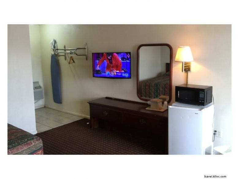 Royal Inn Vidalia – Premium Comfort & Hospitality