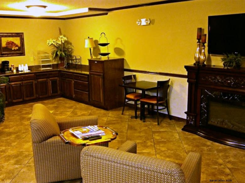 Cochran Inn & Suites – Premium Comfort & Service