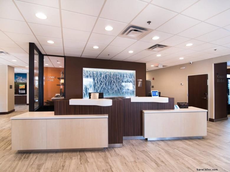 Fairfield Inn & Suites Atlanta Airport North – Reliable Comfort Near the Airport