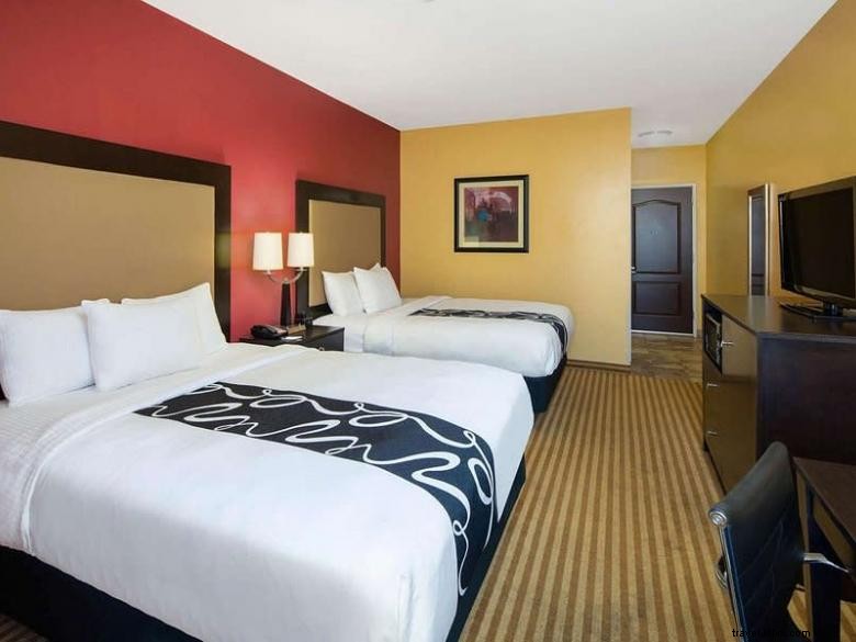 La Quinta Inn & Suites by Wyndham – Union City, Atlanta: Modern Comfort & Southern Hospitality