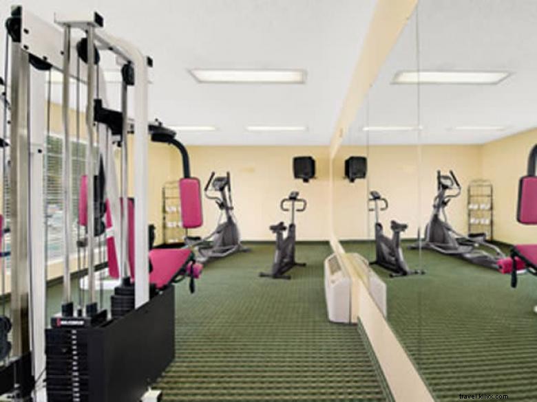 Baymont by Wyndham Kingsland: Comfortable, Convenient, & Affordable Stay