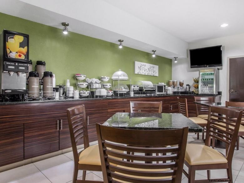 Sleep Inn McDonough – Comfortable & Affordable Hotel Stay