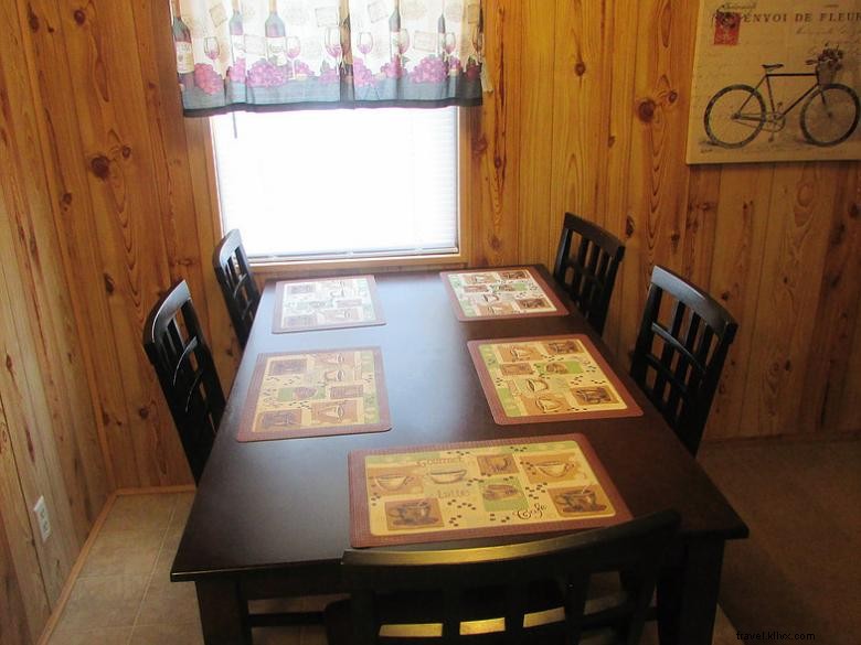 Happy Inn & Suites – Cozy & Convenient Accommodation