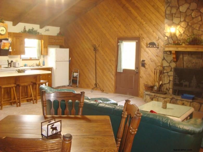 Mountain Retreat: Cozy Fireside Comfort in a Snowy Paradise