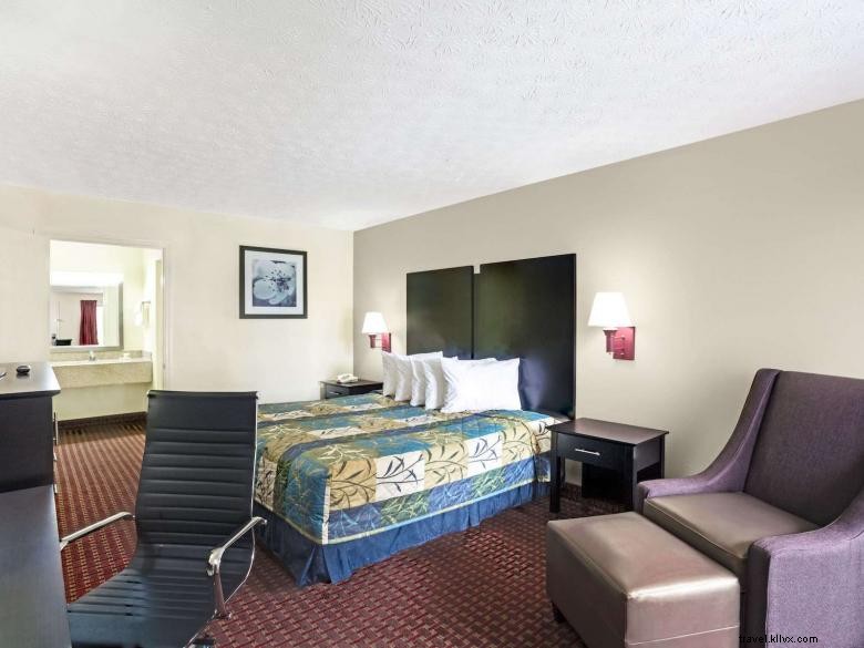 Comfortable Stay at Days Inn by Wyndham Douglasville – Atlanta, Fairburn Road