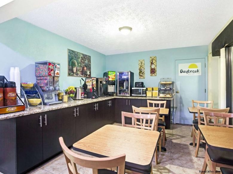 Comfortable Stay at Days Inn by Wyndham Douglasville – Atlanta, Fairburn Road