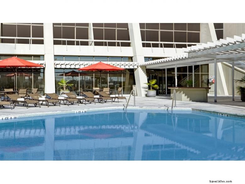 Hilton Atlanta – Premier Downtown Hotel Experience