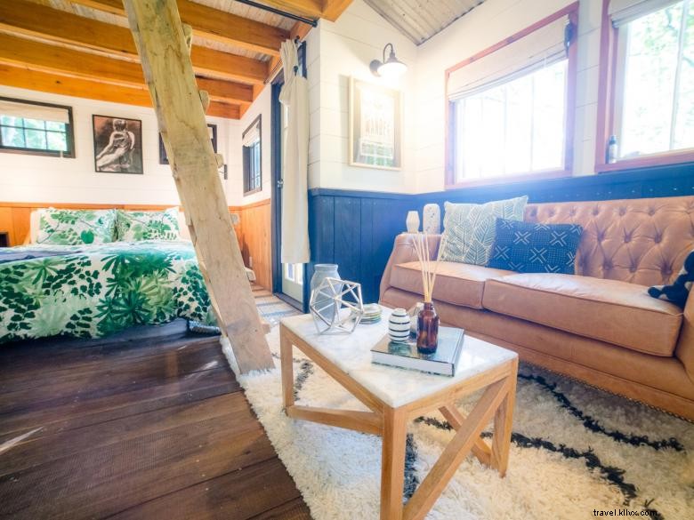 Exclusive Treetop Hideaways: Luxury Lofted Retreats with Scenic Canopy Views