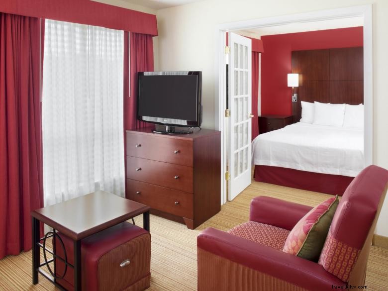 Residence Inn at Atlanta Airport North – Comfortable Suites & On‑Site Amenities