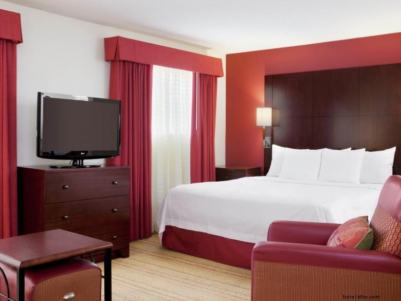 Residence Inn at Atlanta Airport North – Comfortable Suites & On‑Site Amenities