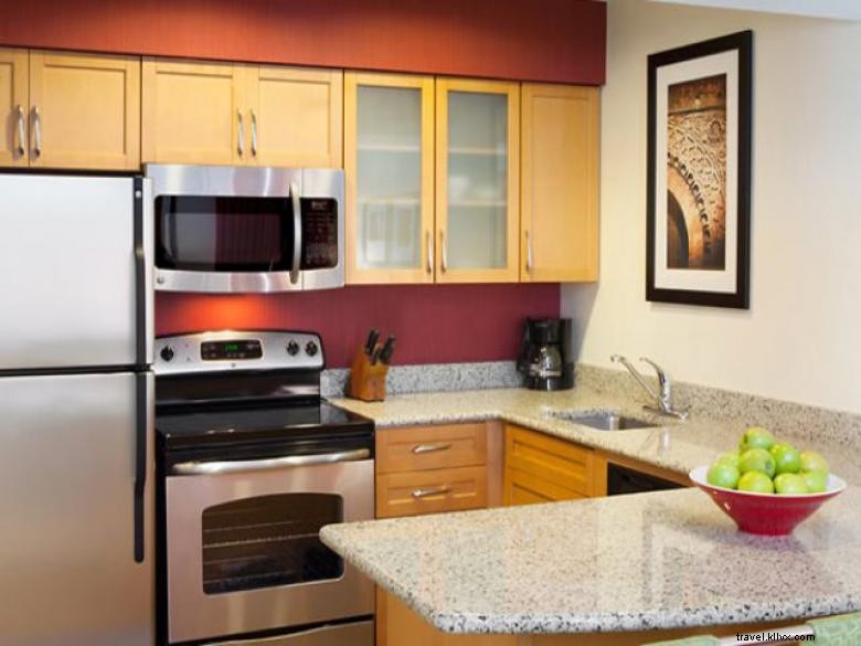 Residence Inn at Atlanta Airport North – Comfortable Suites & On‑Site Amenities