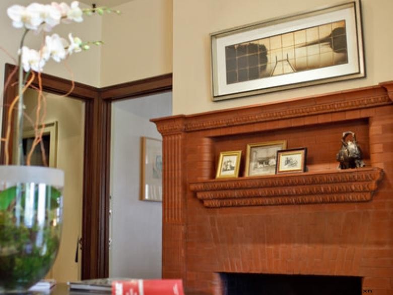 Stonehurst Place: Elegant Bed & Breakfast Retreat