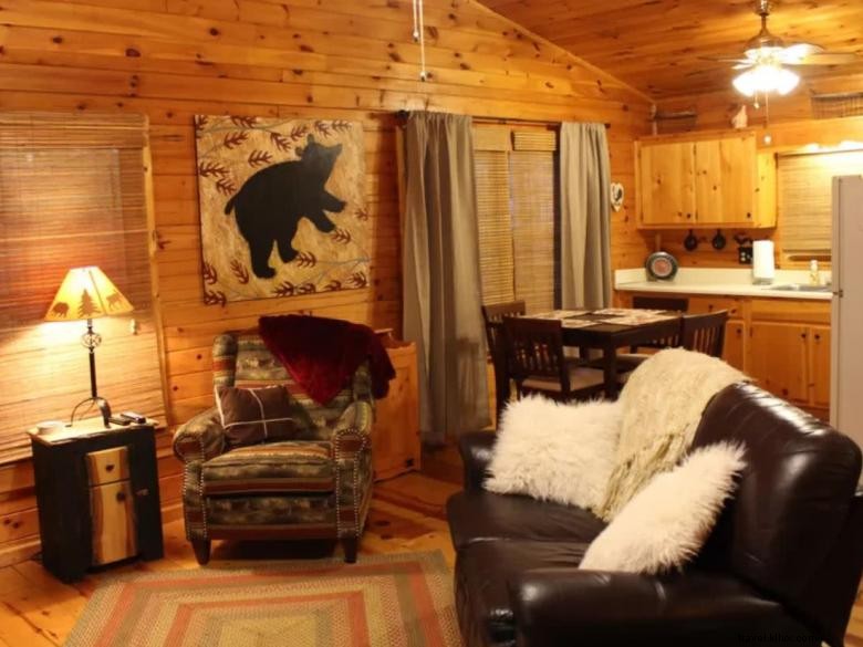 Explore Cozy Cabins at Sandys North Georgia – Your Ideal Mountain Retreat