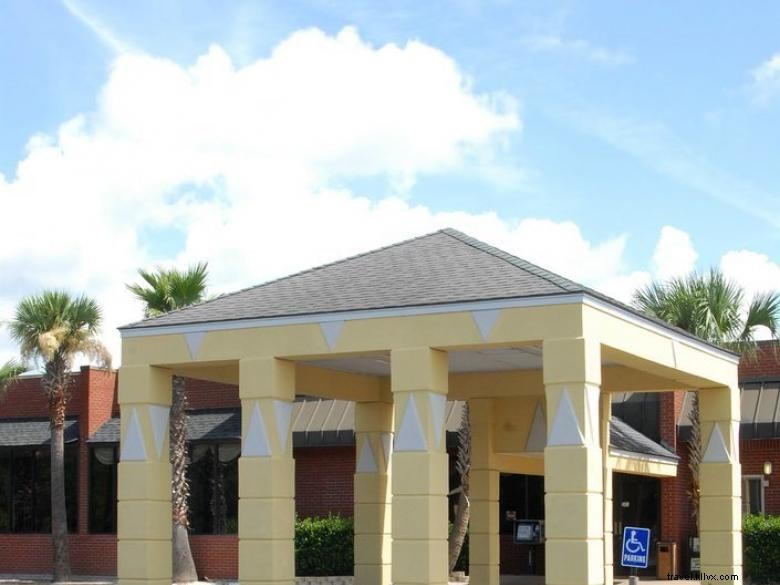 Cumberland Inn & Suites – Premier Coastal Getaway in Kings Bay, St. Marys, GA