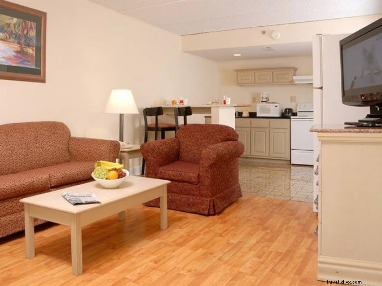 Cumberland Inn & Suites – Premier Coastal Getaway in Kings Bay, St. Marys, GA