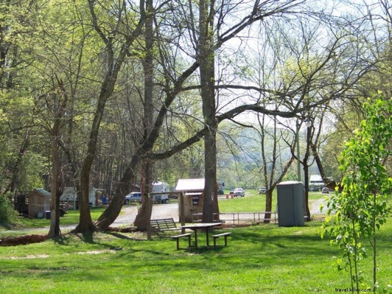 The Rock Campground & RV Park – Your Ultimate Lakeside Camping Destination