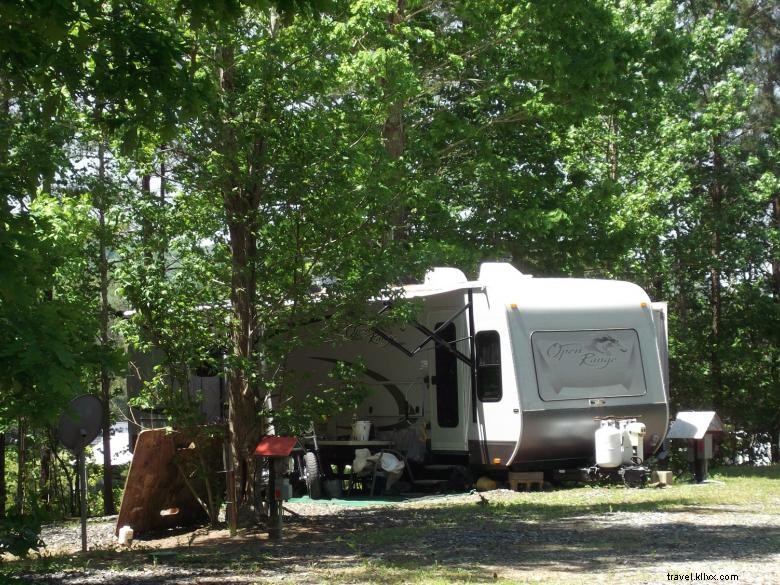 The Rock Campground & RV Park – Your Ultimate Lakeside Camping Destination