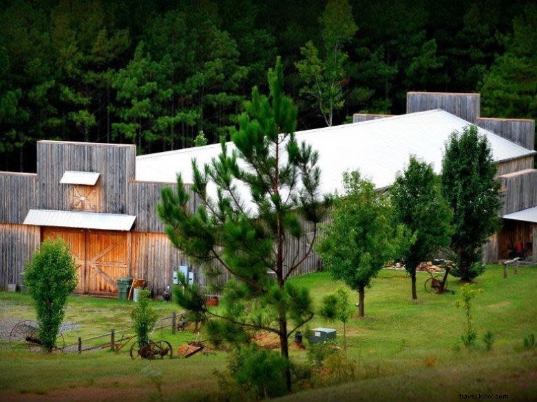 The Rock Campground & RV Park – Your Ultimate Lakeside Camping Destination