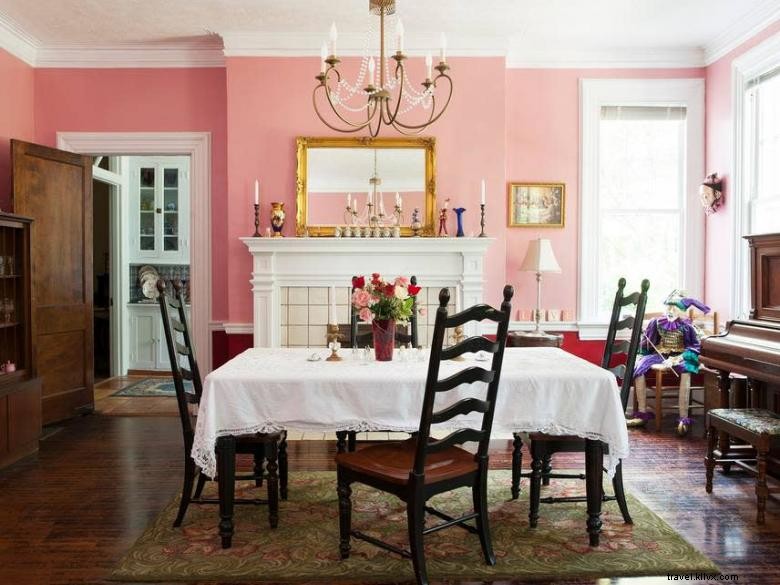 Ms. Annies Garden Room: A Charming Indoor Oasis