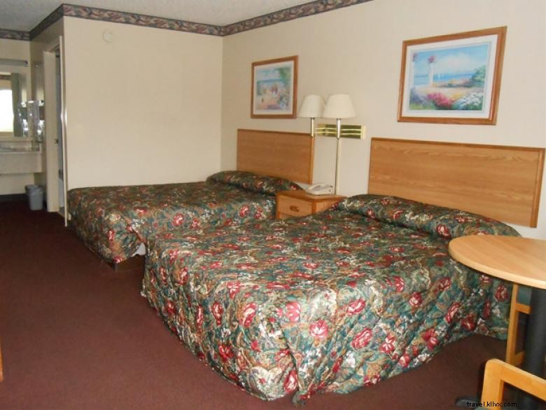 Western Motel Folkston – Comfortable Coastal Stay in Georgia