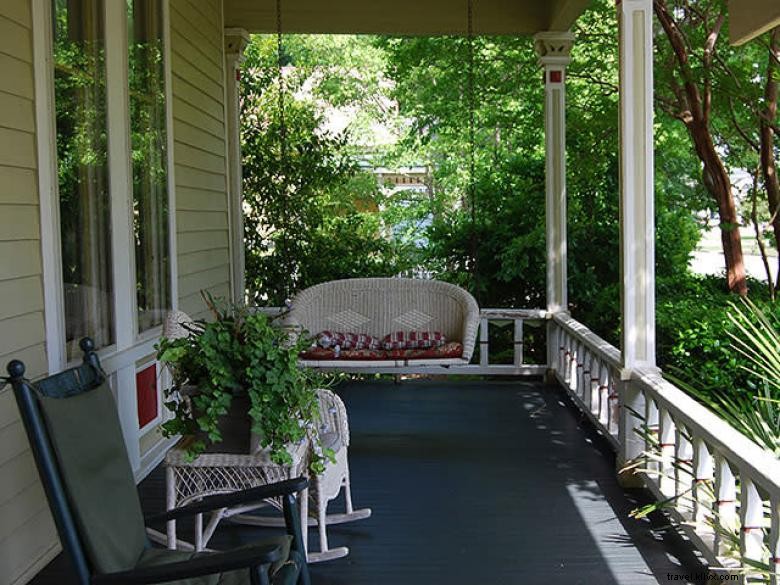 Rothschild-Pound House Inn – Historic Luxury & Cozy Cottages in Columbus