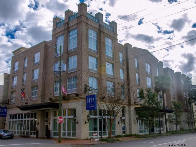 TRYP by Wyndham Savannah Downtown – Modern Comfort in the Historic District
