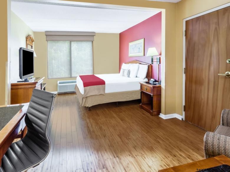 Wingate by Wyndham Atlanta – Buckhead: Premium Comfort & Service