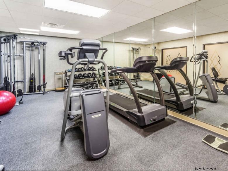 Wingate by Wyndham Atlanta – Buckhead: Premium Comfort & Service