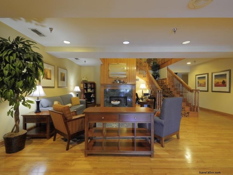 Country Inn & Suites by Radisson – Savannah I-95 North: Comfortable Coastal Stay