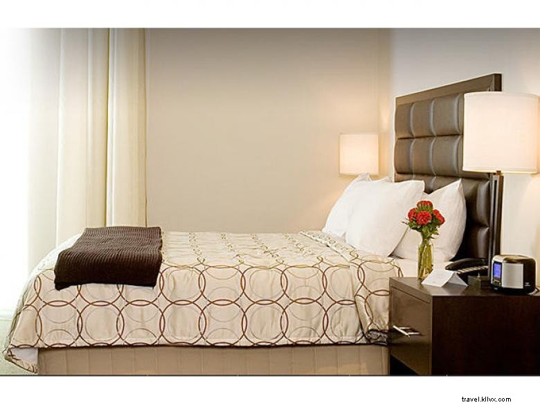 Twelve Atlantic Station – Luxury Hotel & Residences