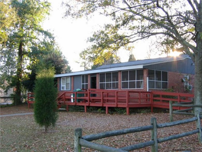 Explore Sweetwater Creek State Park – Trails, History, and Water Adventures