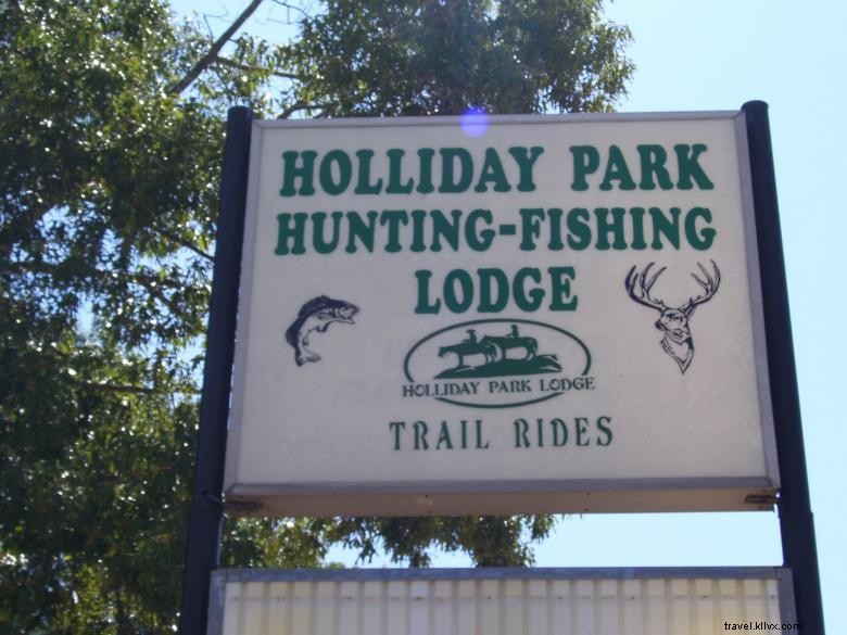 Holliday Park – Scenic Lakefront Retreat in Wilkes County, GA