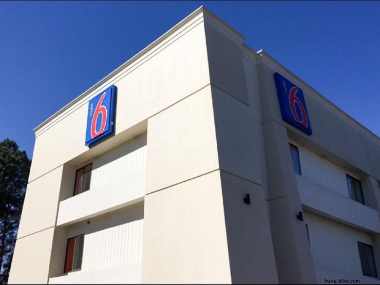 Motel 6 Norcross – Affordable Comfort Near Atlanta