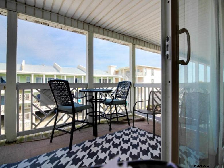 Vacasa: Premium Vacation Rentals in Tybee Beach & Savannah