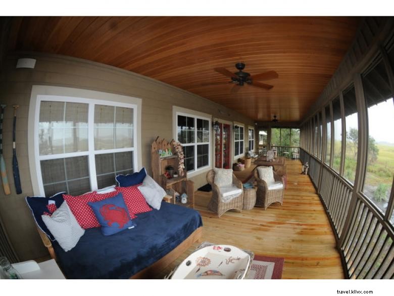 Sapelo Island Birdhouses: A Bird Lover s Guide