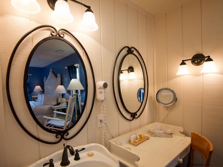 Discover Lakehouses at Legacy: Luxury Living by Lake Lanier