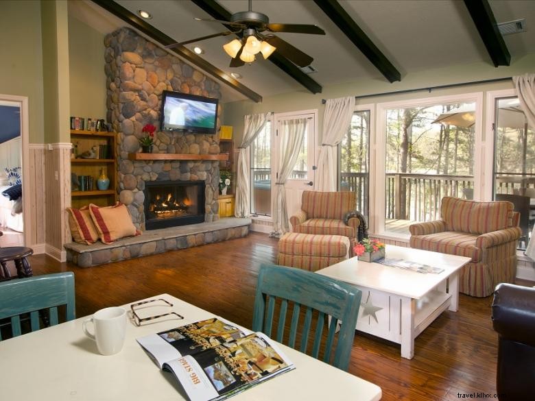 Discover Lakehouses at Legacy: Luxury Living by Lake Lanier