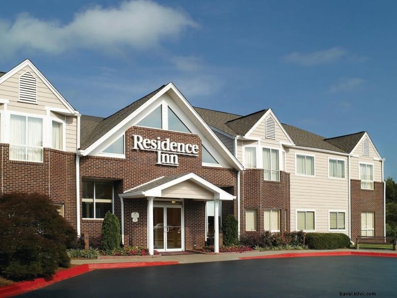 Residence Inn Atlanta Airport North – Comfortable & Convenient Stay Near Virginia Ave