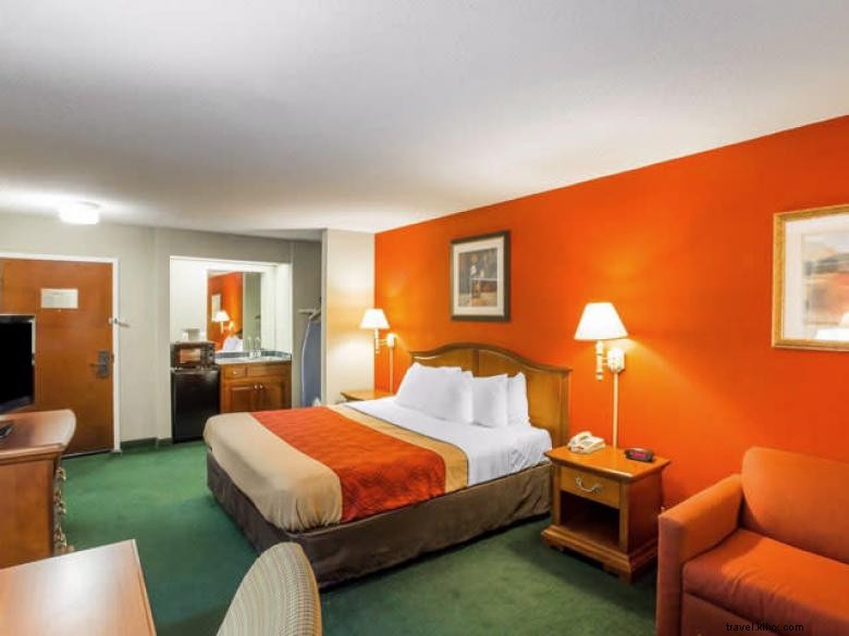 Experience Comfort and Convenience at Quality Inn & Suites Canton