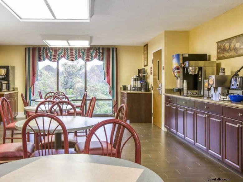 Experience Comfort and Convenience at Quality Inn & Suites Canton