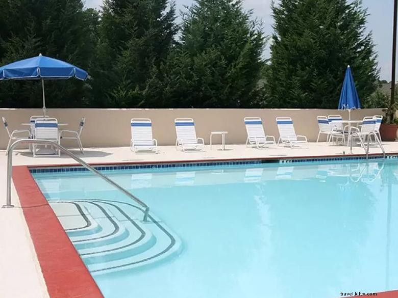 Hampton Inn Buckhead – Comfortable, Convenient Stay in Atlanta