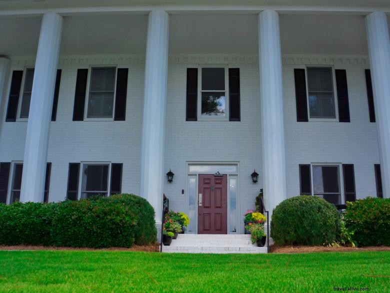 Stone Mountain Manor – Elegant Historic Estate
