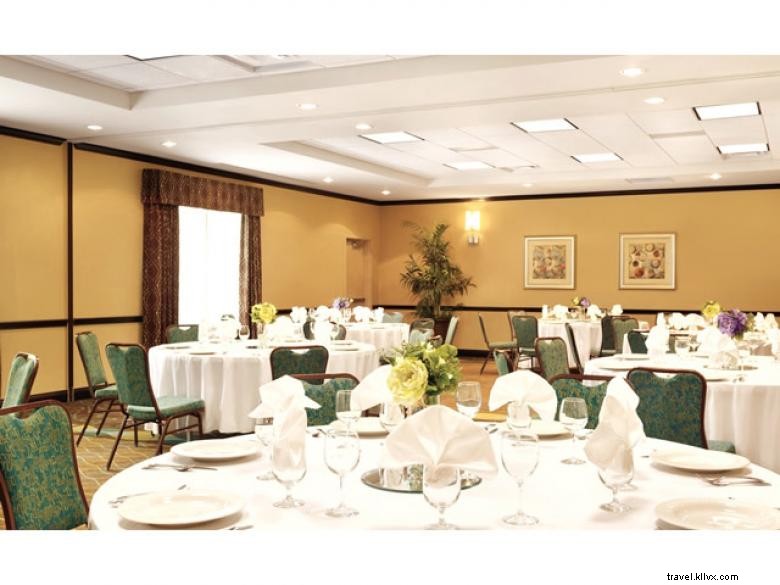 Hilton Garden Inn Warner Robins – Modern Comfort & Convenient Location