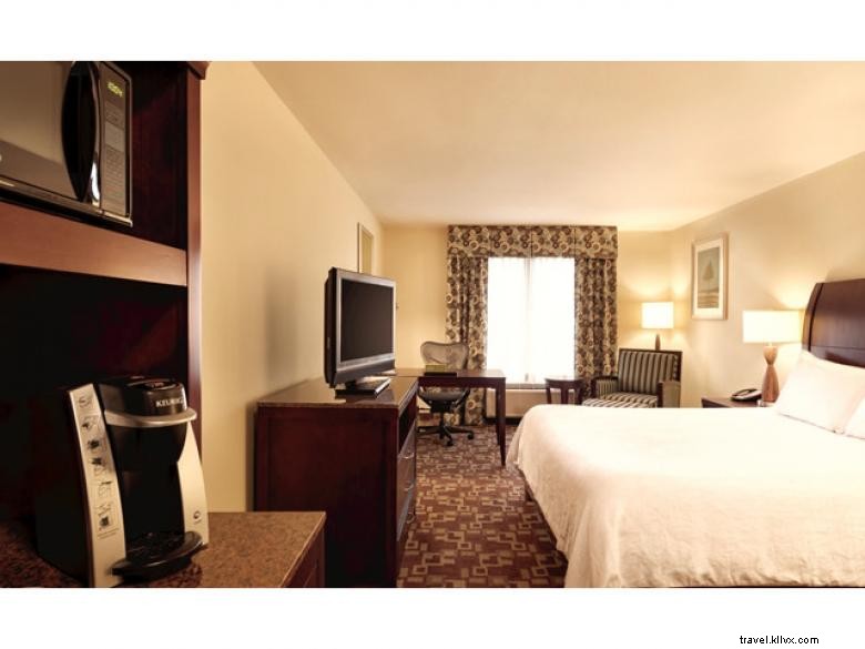 Hilton Garden Inn Warner Robins – Modern Comfort & Convenient Location
