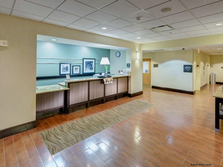 Hampton Inn & Suites Augusta West – Comfortable & Convenient Hotel